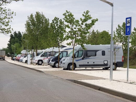 Área de autocaravanas de Belchite, Zaragoza