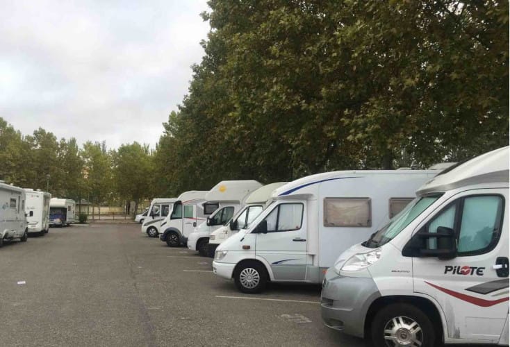 PARKING AUTOCARAVANAS d'occasion pour 60 EUR in Burgos sur WALLAPOP