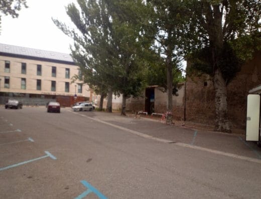 Parking de pernocta autocaravanas en Burgos – Santa Teresa