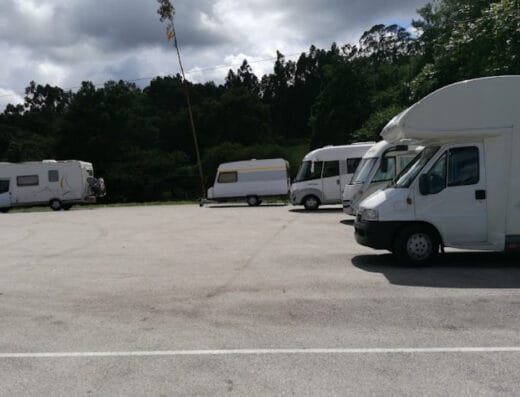 Área de autocaravanas en Colombres, Asturias – Casa Junco