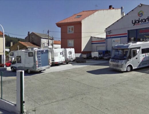 Área de autocaravanas en A Coruña – Yakart