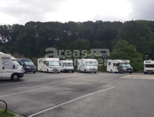 Área de autocaravanas en Dantxarinea, Navarra