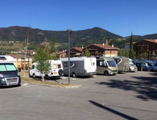 Área de servicio para autocaravanas en Elorrio, Bizkaia