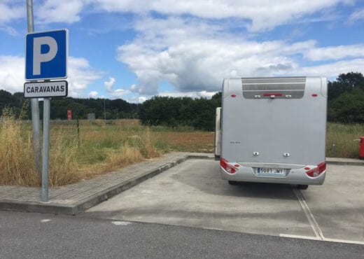 Área de autocaravanas en A Laracha, A Coruña – ES O Corgo