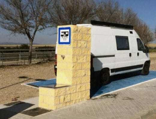 Área de autocaravanas en Pedro Abad, Córdoba – Recinto Ferial