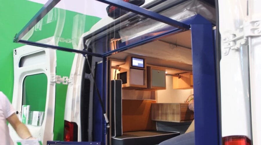 Convierte tu furgo en una cámper con PlugVan