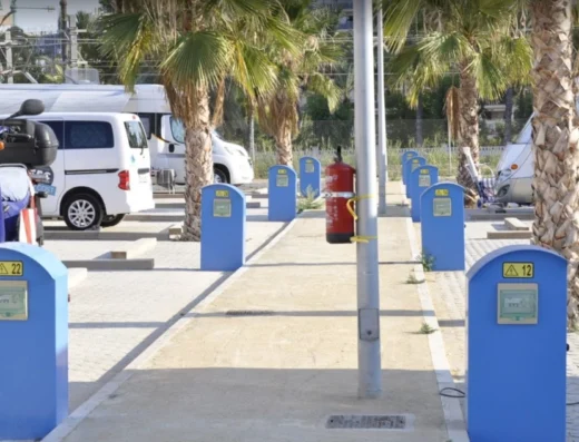 Área autocaravanas en Playa San Juan, Alicante – Camper Área Alicante
