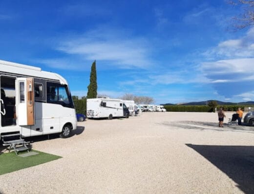 Área de autocaravanas en San Rafael del Río – Späetzle Fritz