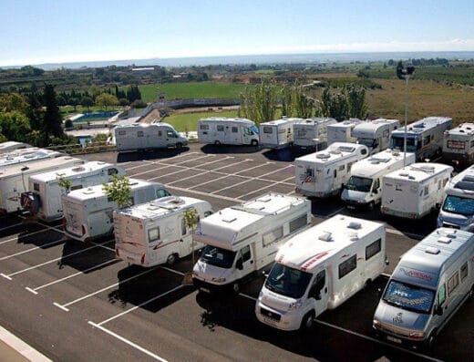 Área de autocaravanas en Tamarite de Litera, Huesca – La Colomina