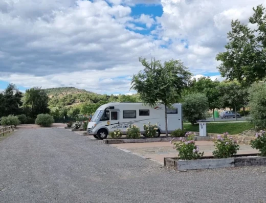 Área de autocaravanas en Viacamp, Montsec de l’Estall