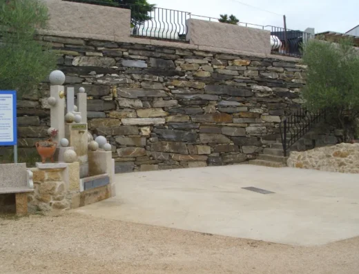 Área de autocaravanas en Vilamartín de Valdeorras, Orense – Paladium