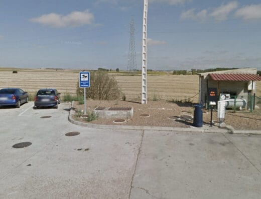 Área de autocaravanas en Villaherreros, Palencia – Área Los Chopos