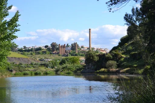 Área de autocaravanas en Villanueva del Río y Minas, Sevilla