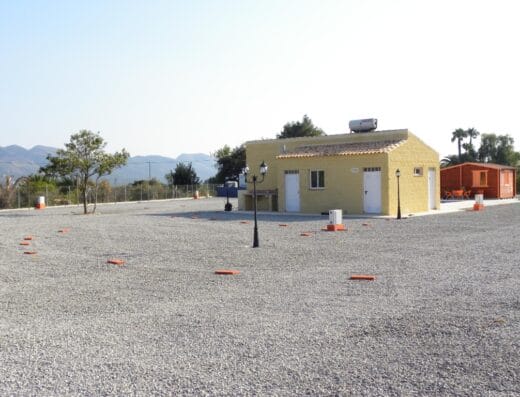 Área de autocaravanas en Alfas del Pi, Alicante – Orange Grove