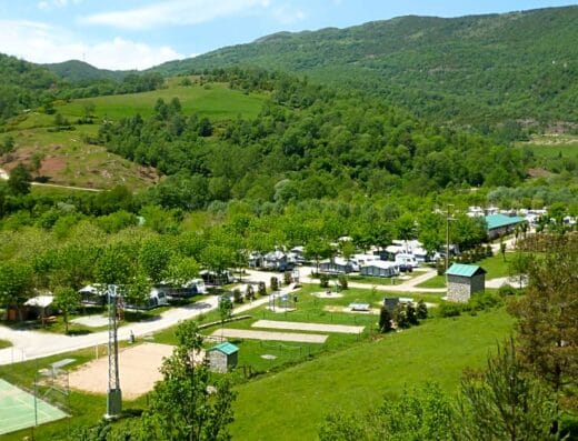 Área camper en Camprodón, Girona – Camping Vall Camprodón