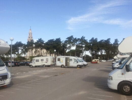 Área de autocaravanas en Fátima, Santarem, Portugal – Parking Santuario