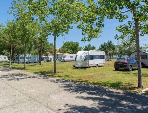 Área camper Camping Santa Tecla en A Guarda, Pontevedra –