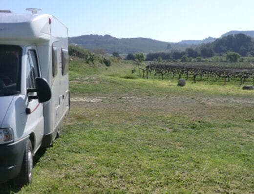 Área de autocaravanas en Lavern, Barcelona – Cava Guilera