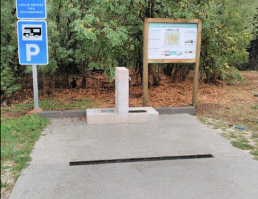 Área de autocaravanas en Leiro, Orense – El Salgueiral