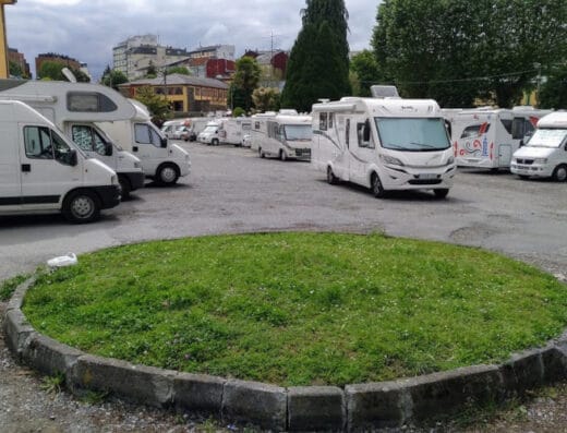Área de autocaravanas en Lugo capital – La Milagrosa