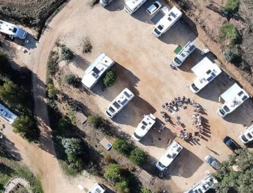 Área de autocaravana en Messines, Faro – Área Camperstop