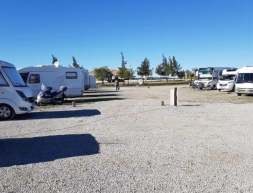 Área de autocaravanas en Odeleite, Faro – Almada d’Ouro Club