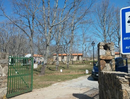 Área de autocaravanas en Piornal, Cáceres – Peña Negra