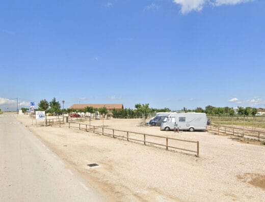 Área de autocaravanas  en Salitja, Girona – Agrobotiga Mas Bes