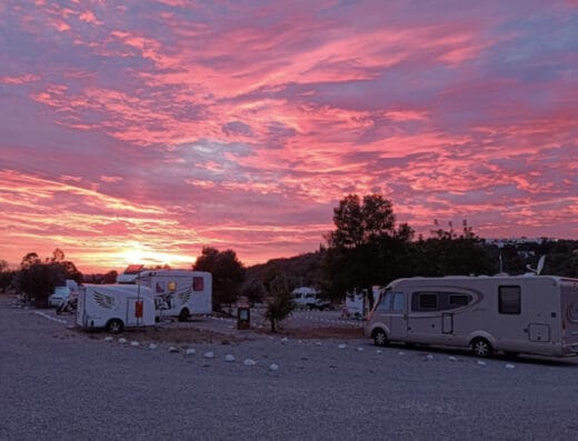 Área de autocaravana en Sao Brás Alportel – Motorhome Ecopark