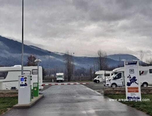 Área de autocaravanas en La Seu d’Urgell, Lleida