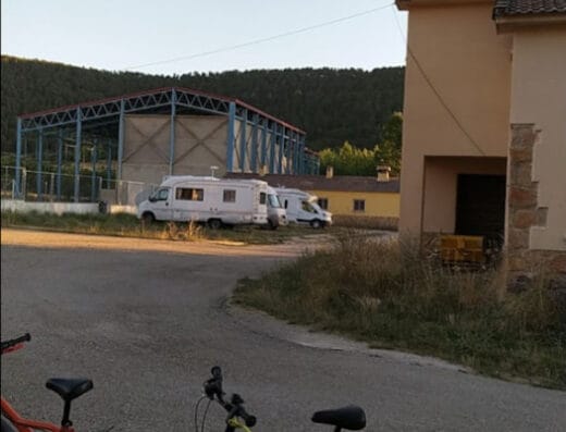 Área de autocaravanas en Vega del Codorno, Cuenca