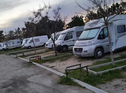 Área de autocaravanas en Corroios, Lisboa