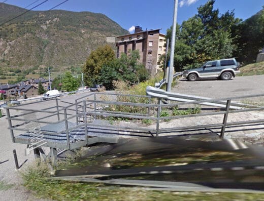 Área de autocaravanas en Encamp, Andorra –