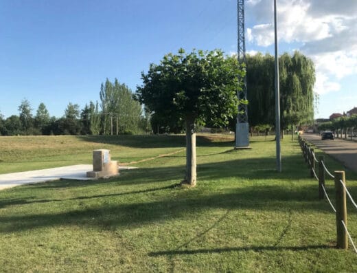 Área de autocaravanas en Carrizo de la Ribera, León