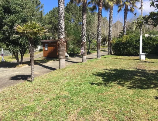 Área de autocaravanas en O Grove – Glamping Muiñeira