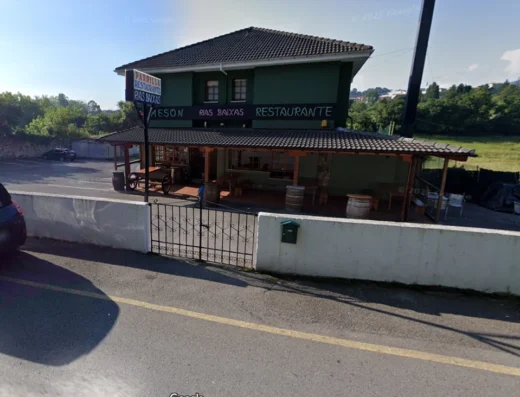 Área de autocaravanas en  Restaurante Rías Baixas en Avilés, Asturias
