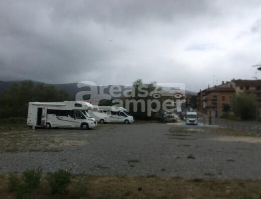 Área de autocaravanas en Etxarri-Aranatz, Navarra