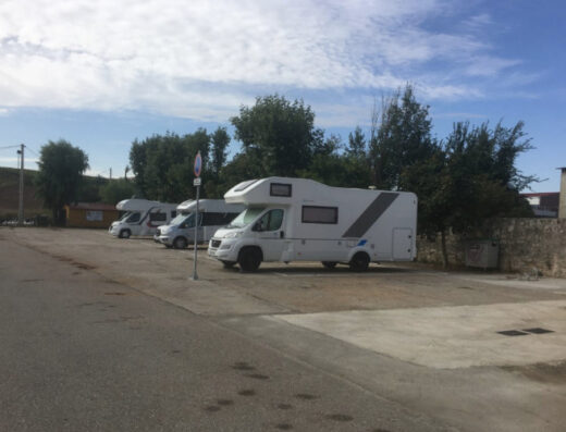 Área de autocaravanas en Villadiego, Burgos