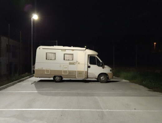 Área de autocaravanas en Villarino de los Aires, Salamanca