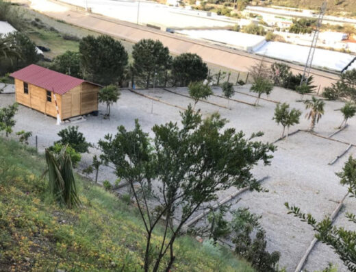 Área autocaravanas Viña Castilla en Los Carlos, Granada