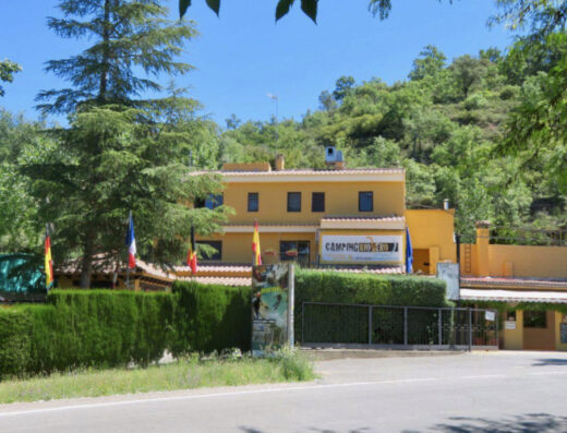 Área autocaravanas Camping Río Vero en Alquézar, Huesca