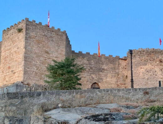 Parking pernocta autocaravanas en Ledesma, Salamanca