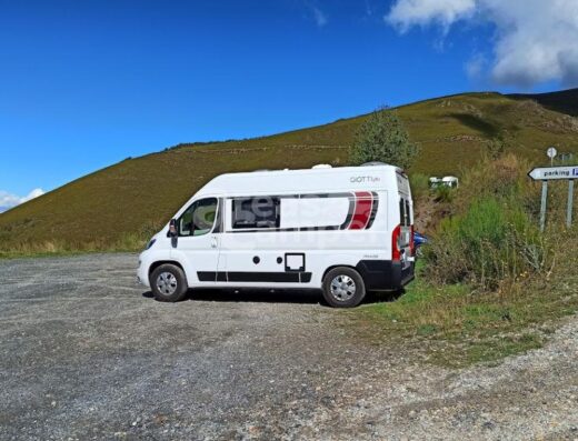 Parking pernocta autocaravanas Peñalba de Santiago, León