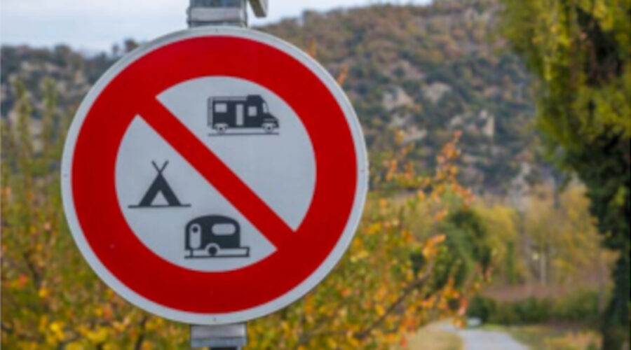 ¿Dónde NO pueden aparcar las autocaravanas?