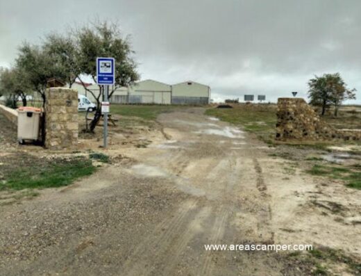Área de autocaravanas de Tiedra, Valladolid