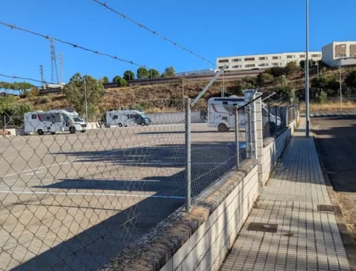 Área de autocaravanas de Badajoz (Pealsa)
